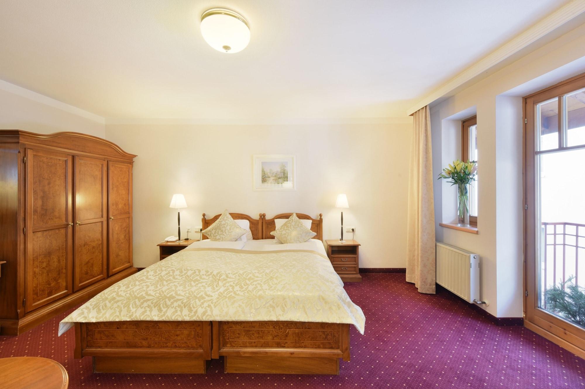 Cella Central Historic Boutique Hotel Zell am See Exterior foto