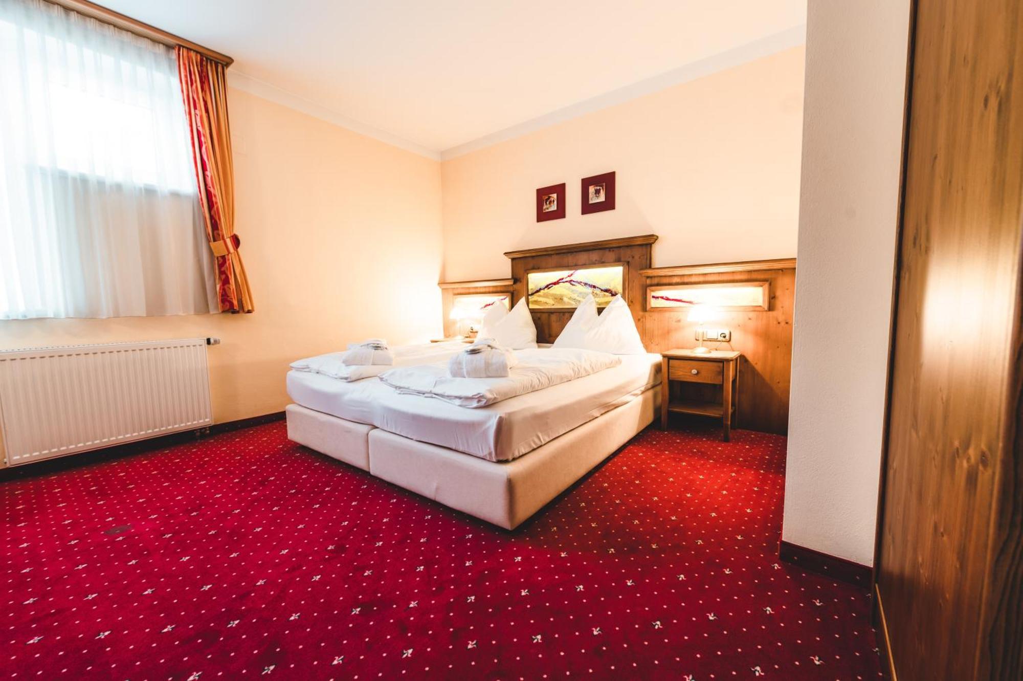 Cella Central Historic Boutique Hotel Zell am See Exterior foto